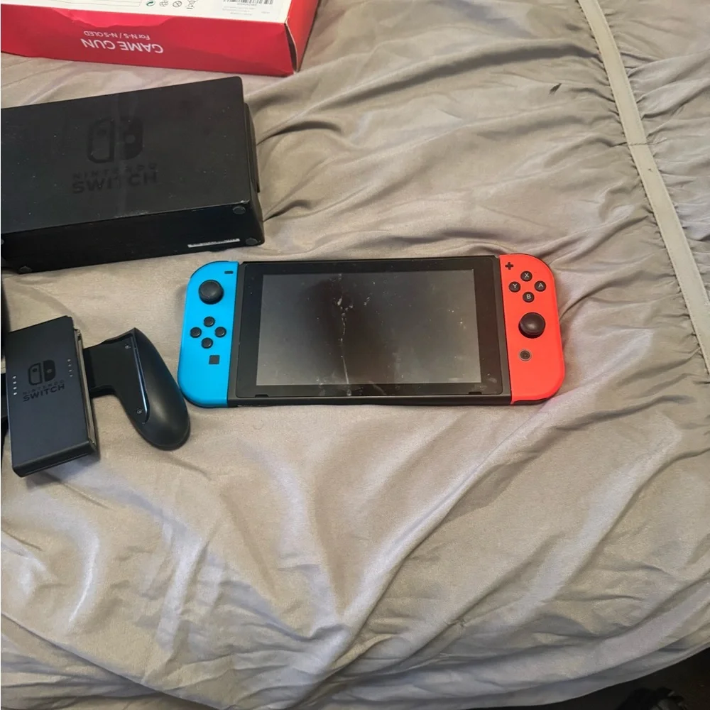 Nintendo Switch Red and Blue Steering Wheel Set - Picture 8 of 9